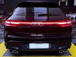 
										2023 Porsche Macan S, Black, 23,000 km full									