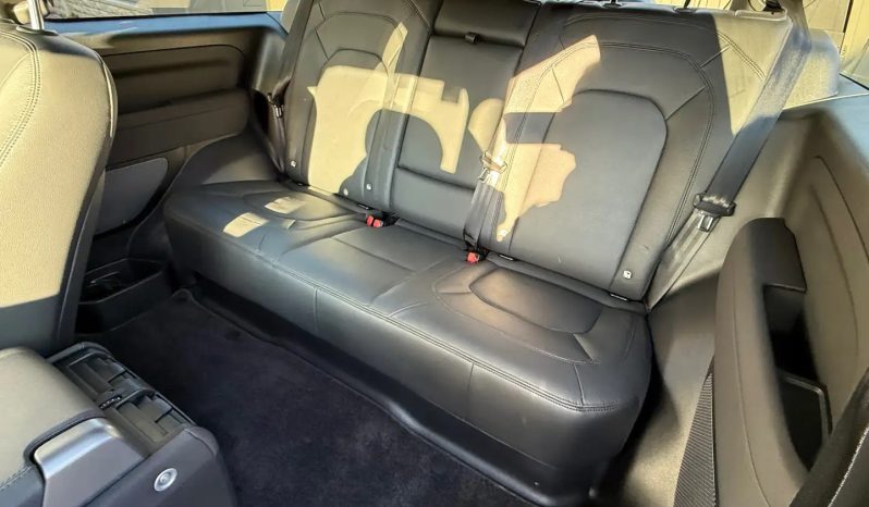 
								2023 Land Rover Defender 90 2.5 D full									