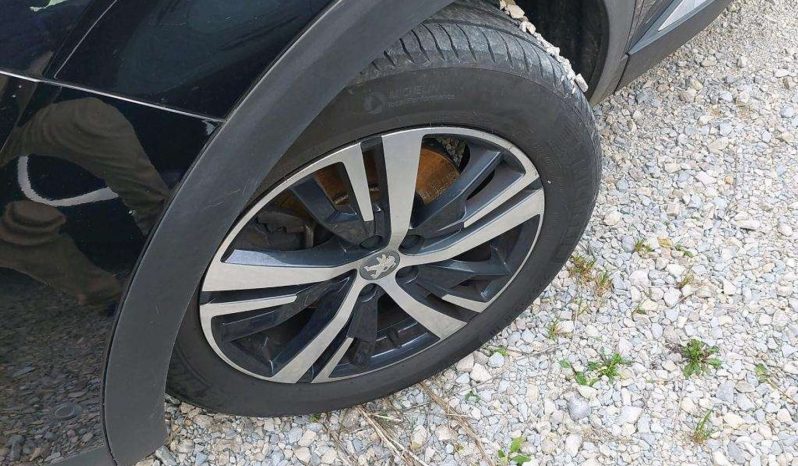 
								2020 Peugeot 3008 1.6 225 Allure full									