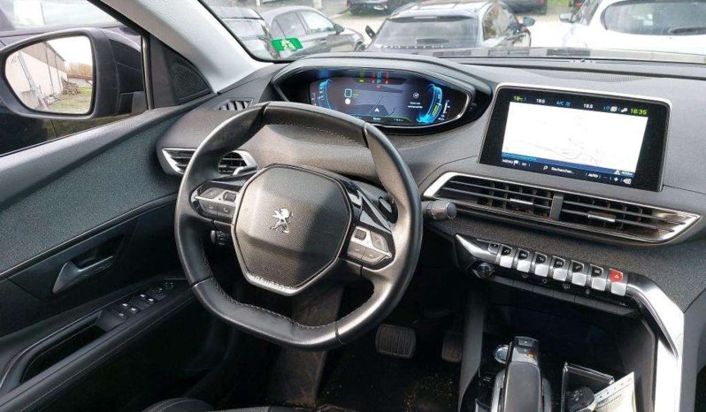 
								2020 Peugeot 3008 1.6 225 Allure full									