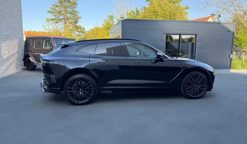 
								2024 Aston Martin DBX 707 V8 full									