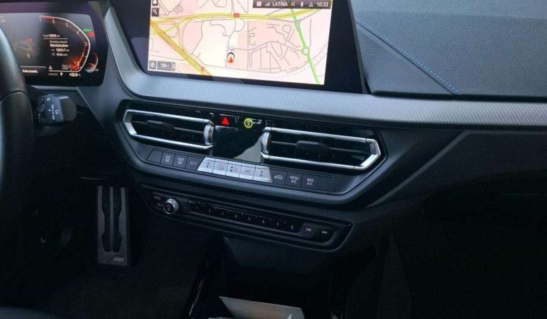 
								2024 BMW Serie 1, 118I DCT M Sport full									